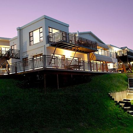 ウムドロティ フェアライト ビーチ ハウス Bed & Breakfast エクステリア 写真